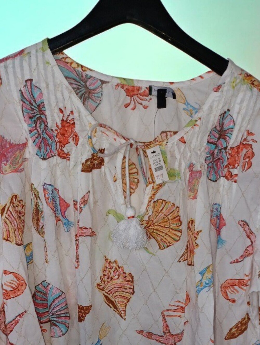 NWT XL Seashell Print Peasant Blouse in White with Coral & Teal Talbots quality!